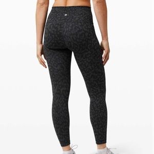 Lululemon Wunder Train High-Rise Tight